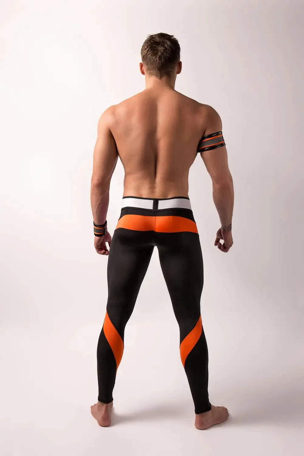 Youngero Classic. Regular Rear Leggings. Orange Neon