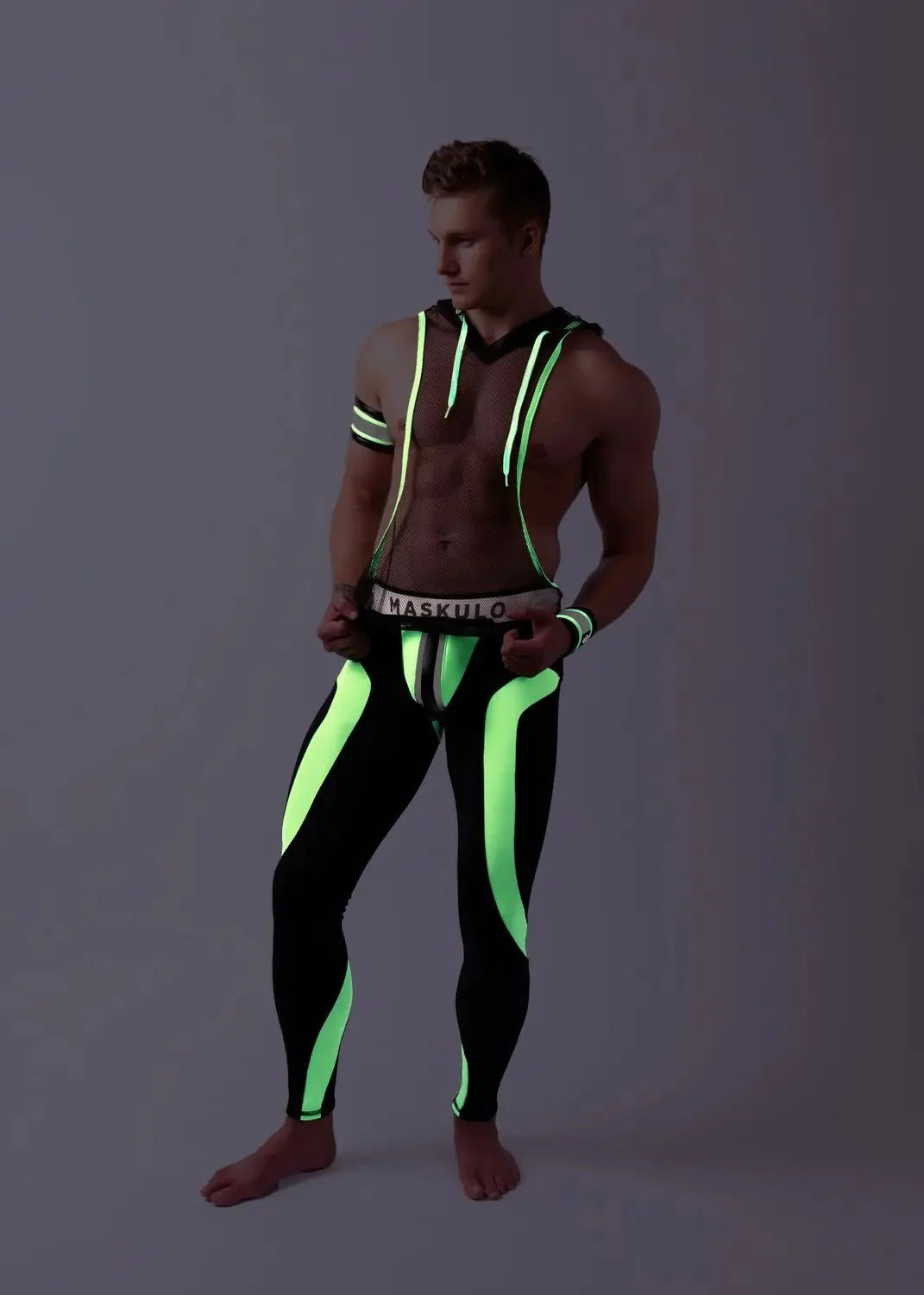 Youngero Classic. Zip-Rear Leggings. Green Neon